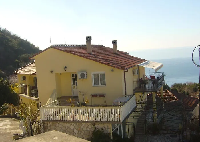 Marinovic Apartments